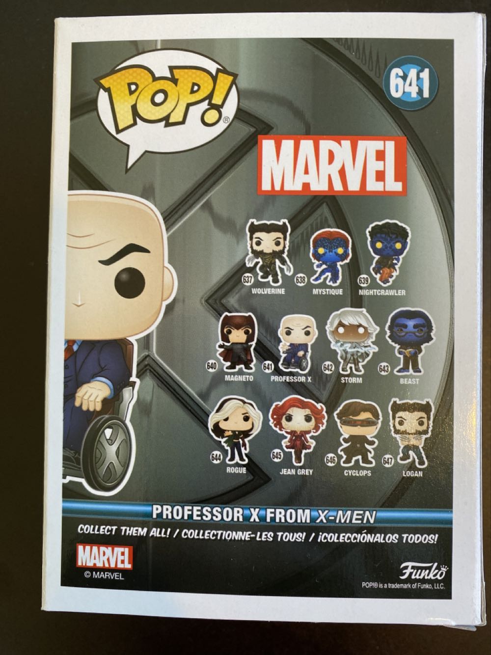 Professor X - X-Men vinyl figure collectible [Barcode 889698492874] - Main Image 2