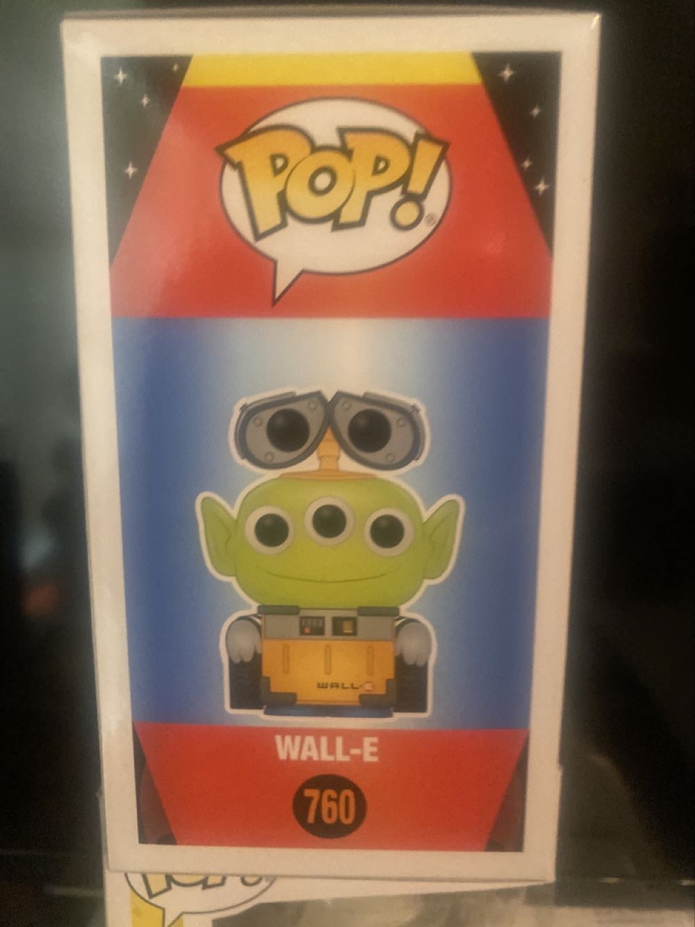 Wall-e - Toy Story vinyl figure collectible [Barcode 889698483636] - Main Image 2