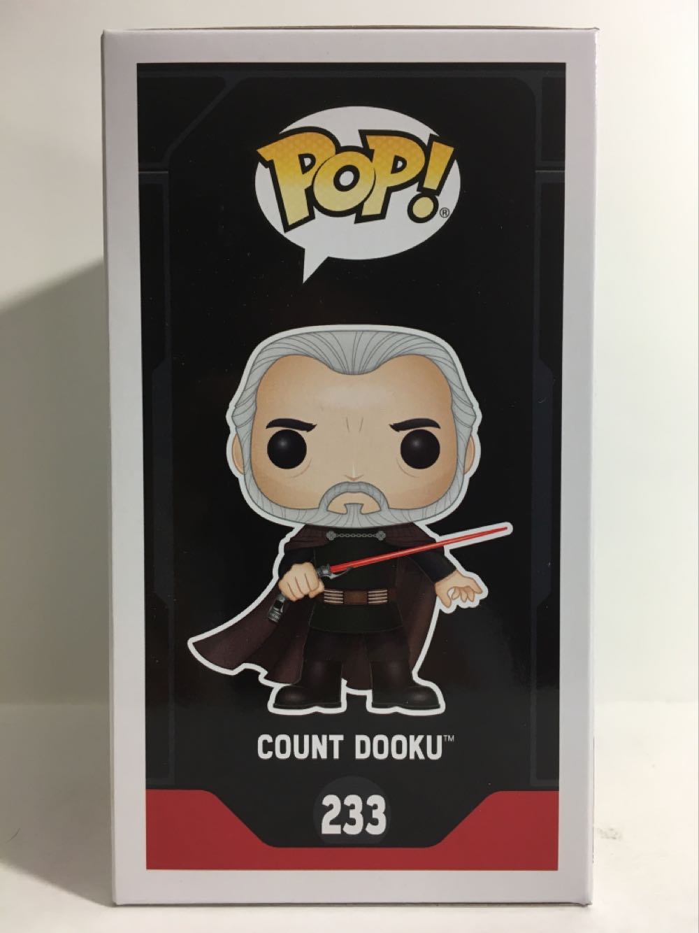 Count Dooku  vinyl figure collectible - Main Image 2
