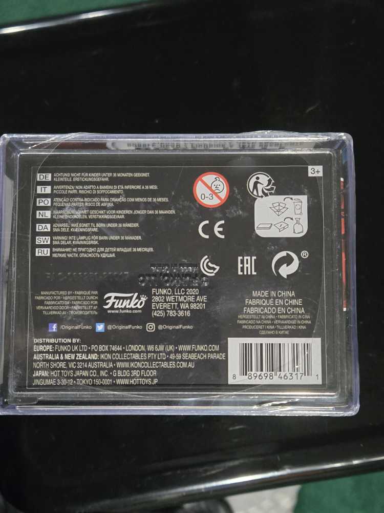 Boba Fett - Star Wars vinyl figure collectible [Barcode 889698463171] - Main Image 4