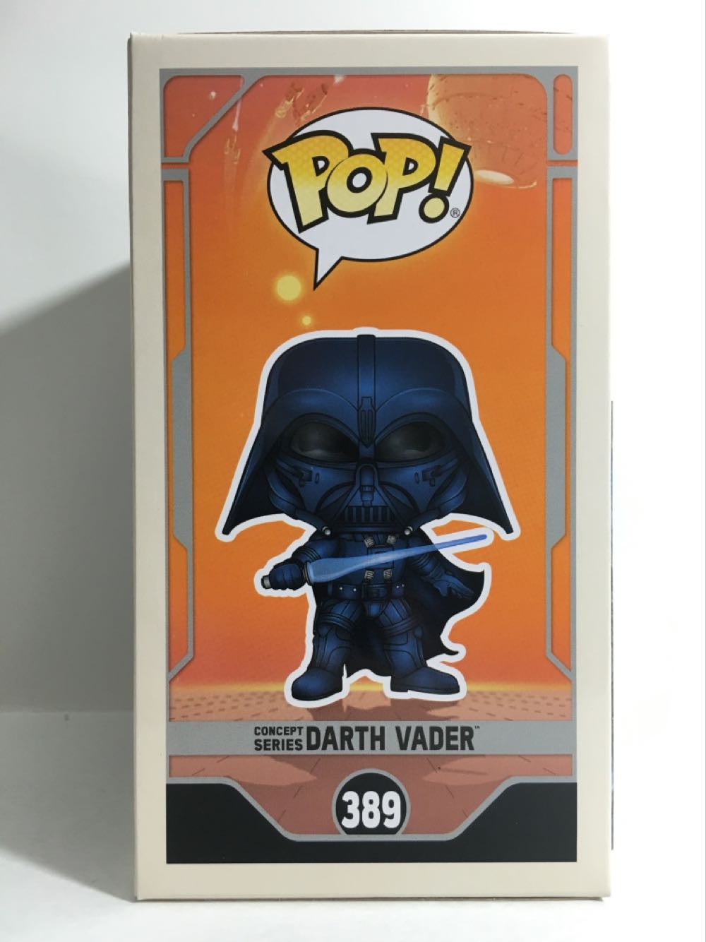 Darth Vader - Star Wars vinyl figure collectible [Barcode 889698493710] - Main Image 2