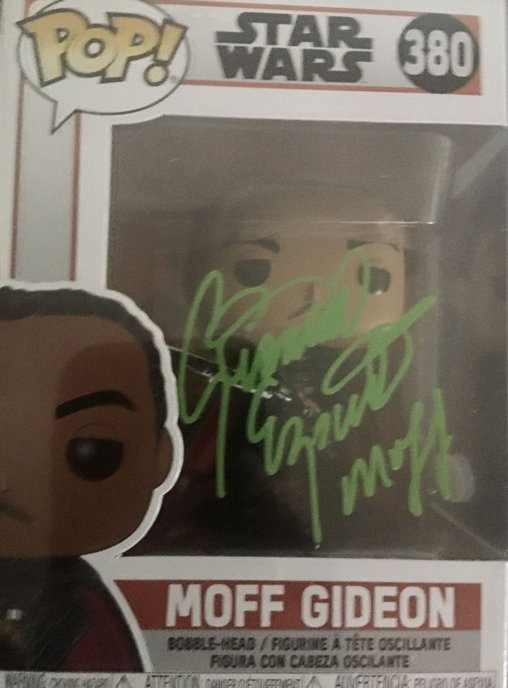 Moff Gideon - Star Wars vinyl figure collectible [Barcode 889698487399] - Main Image 3