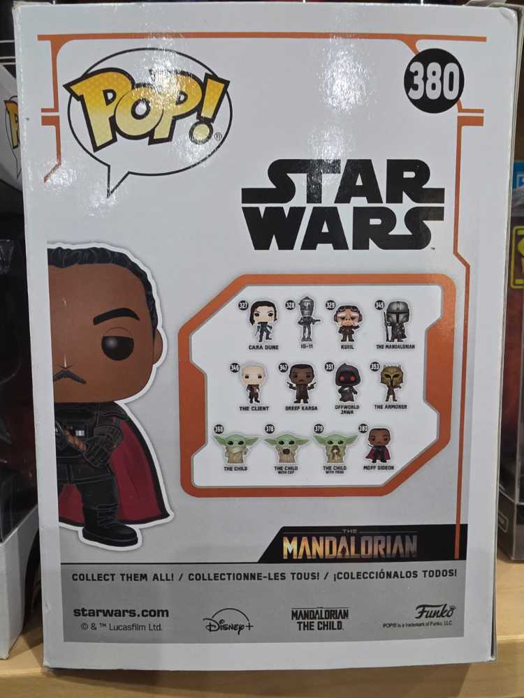 Moff Gideon - Star Wars vinyl figure collectible [Barcode 889698487399] - Main Image 4