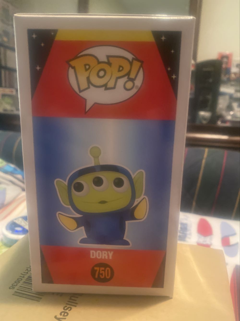 Funko Pop! Remix: Dory # 750 - Toy Story vinyl figure collectible [Barcode 889698483643] - Main Image 2