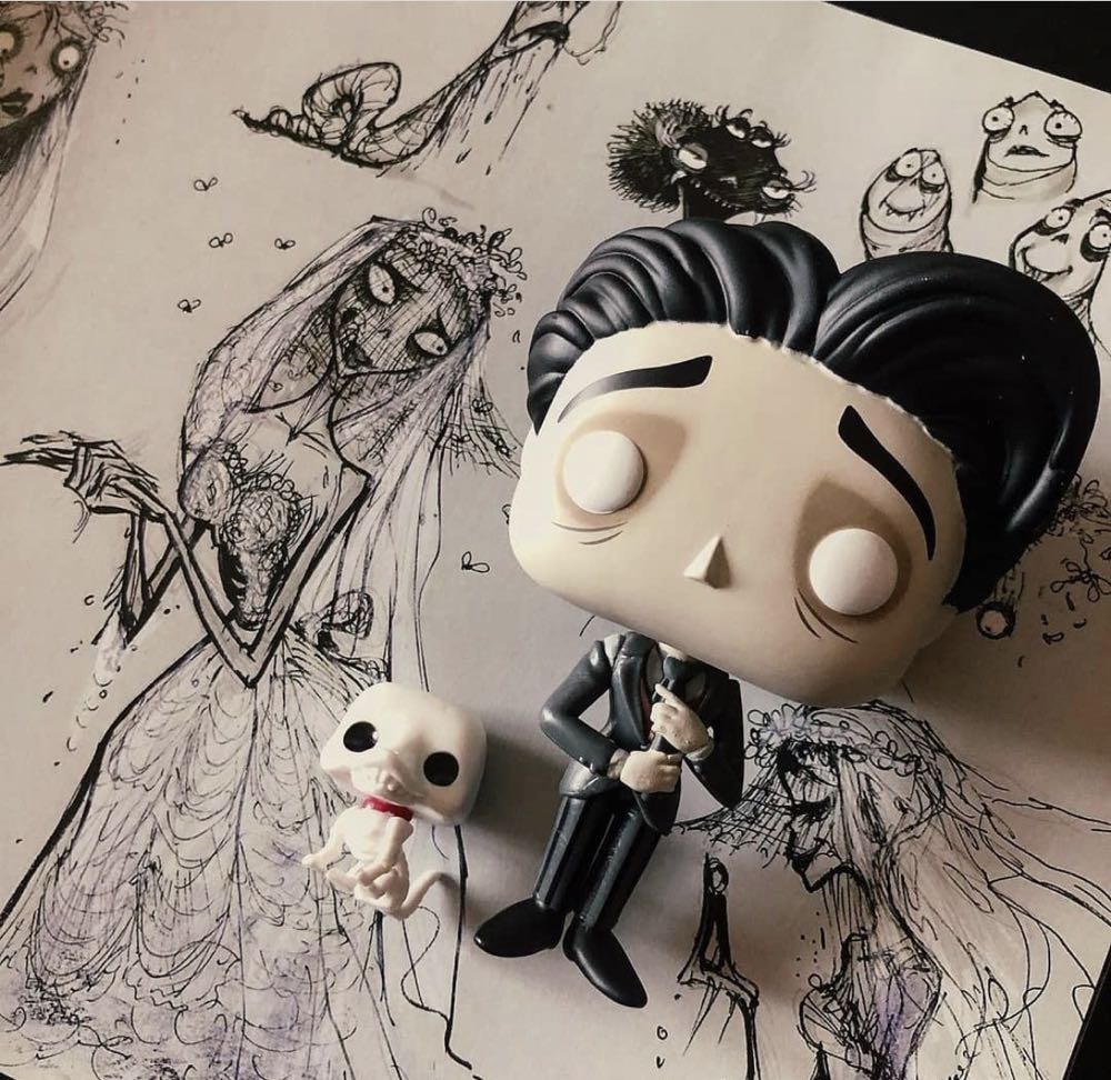 Victor with Scraps - Corpse Bride vinyl figure collectible [Barcode 889698490450] - Main Image 3