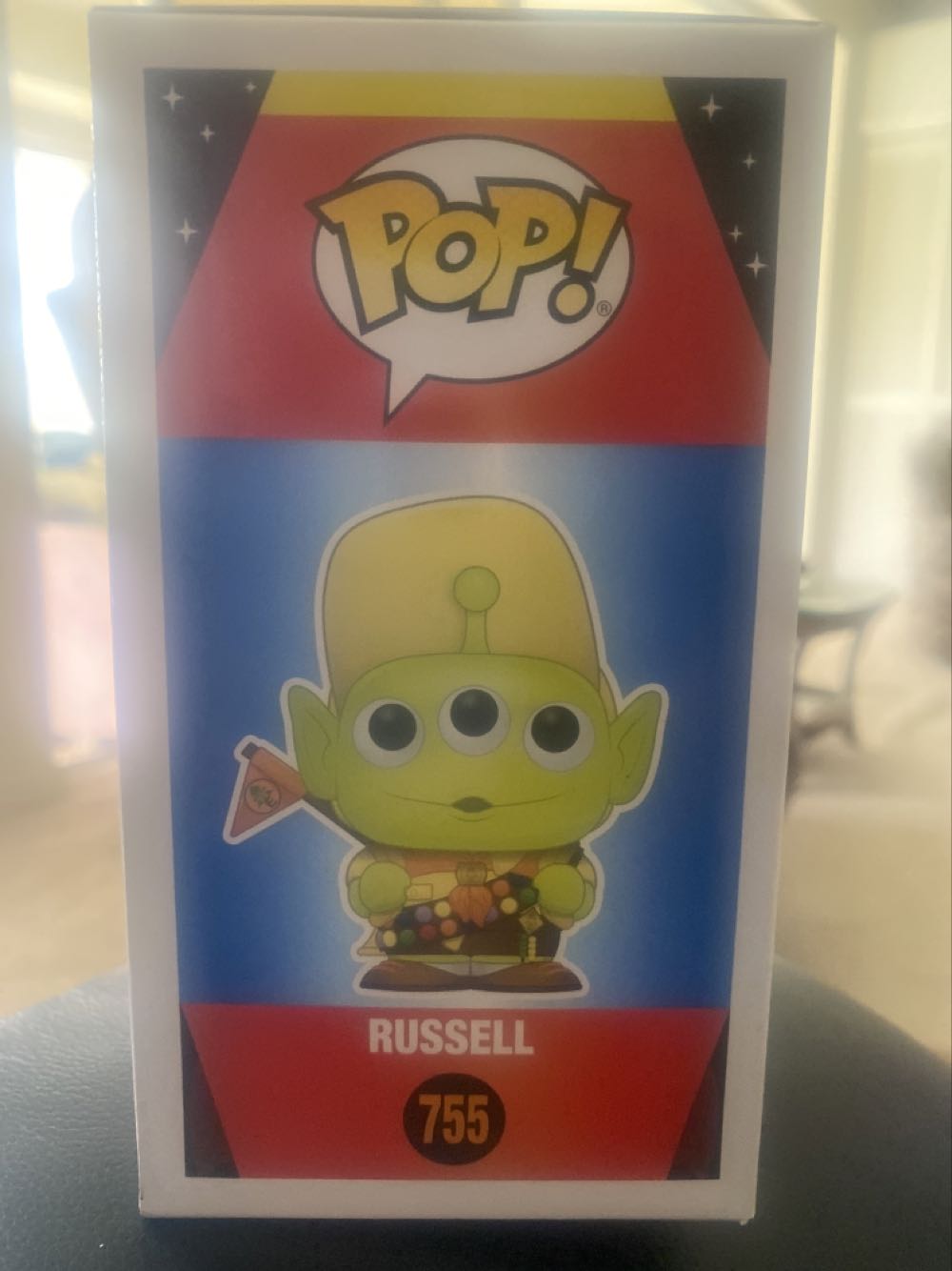 Russell - Up vinyl figure collectible [Barcode 889698493697] - Main Image 2