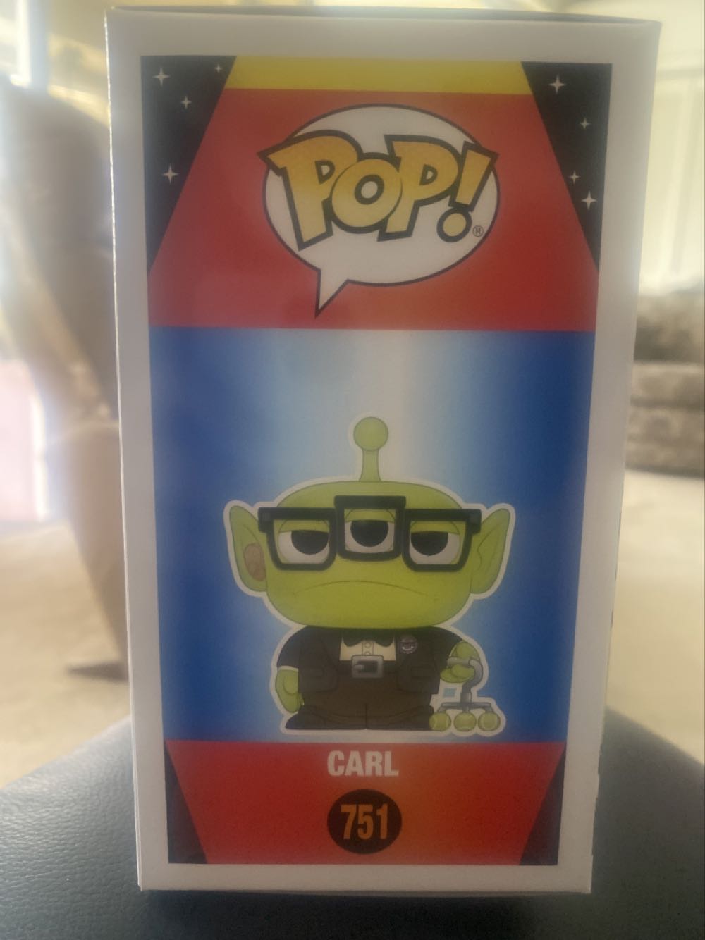 Carl - Up vinyl figure collectible [Barcode 889698483667] - Main Image 2