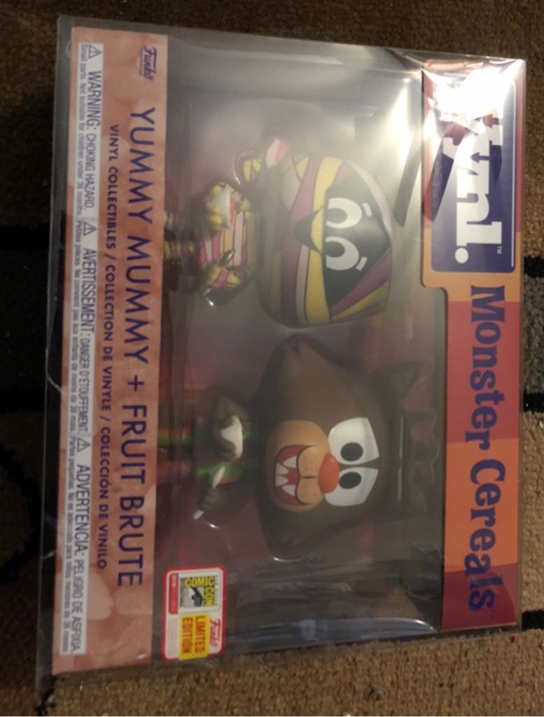 General Mills: Yummy Mummy And Fruit Brute - General Mills vinyl figure collectible [Barcode 889698262514] - Main Image 2