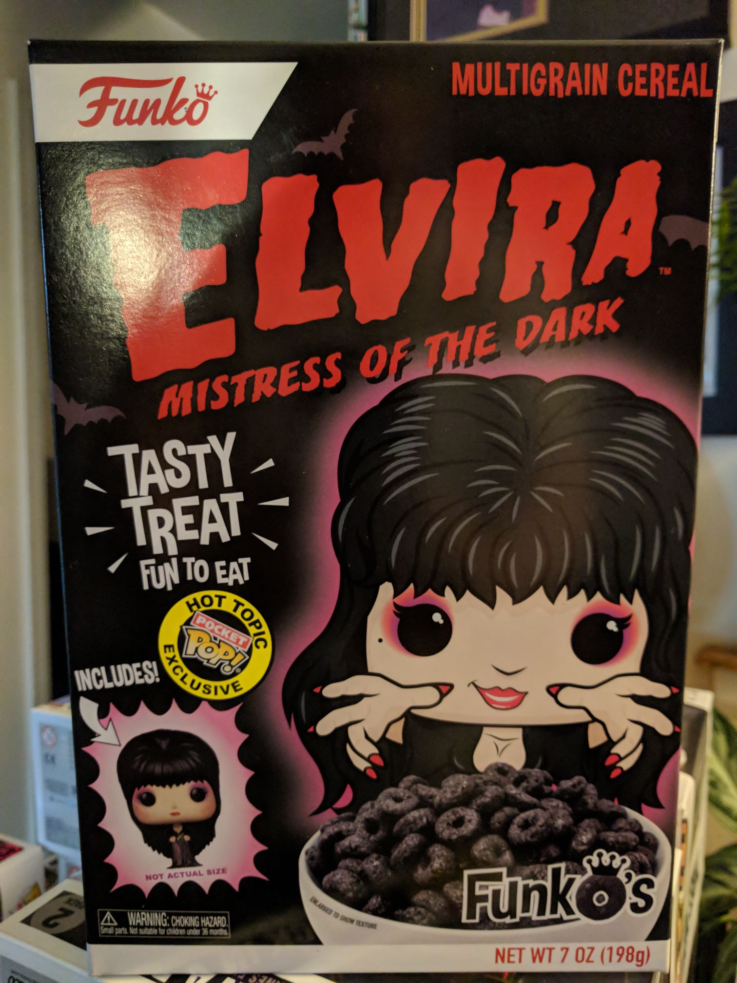 Constance Hatchaway (Mystery Mini)