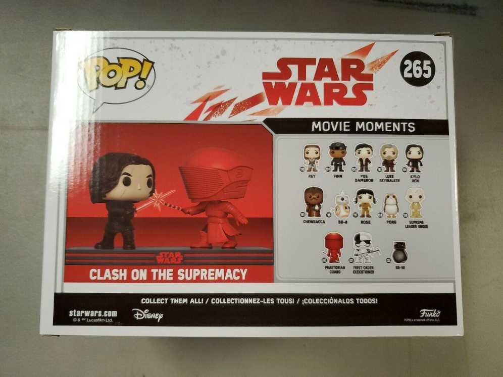 # 265 Clash on the Supremacy - Star Wars vinyl figure collectible [Barcode 889698325592] - Main Image 4
