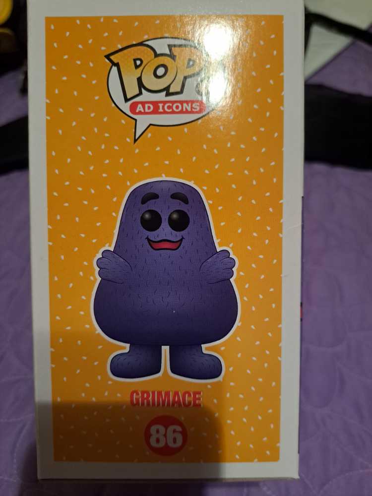 Grimace - McDonald vinyl figure collectible [Barcode 889698457231] - Main Image 3
