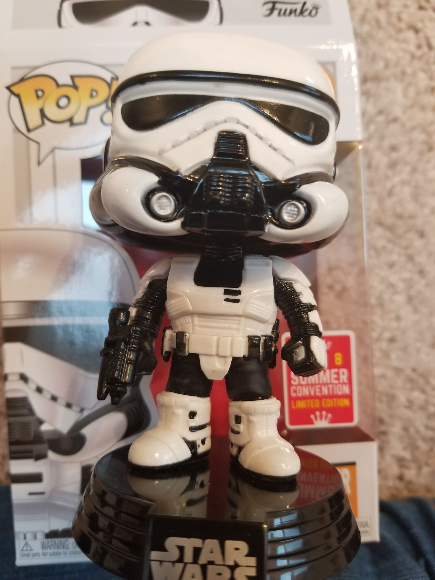 Imperial Patrol Trooper  vinyl figure collectible [Barcode 42447269] - Main Image 2