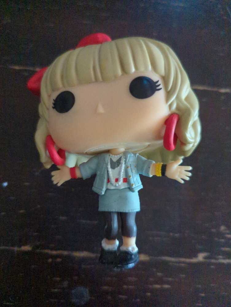 Robin Sparkles - How I Met Your Mother vinyl figure collectible [Barcode 889698513845] - Main Image 4