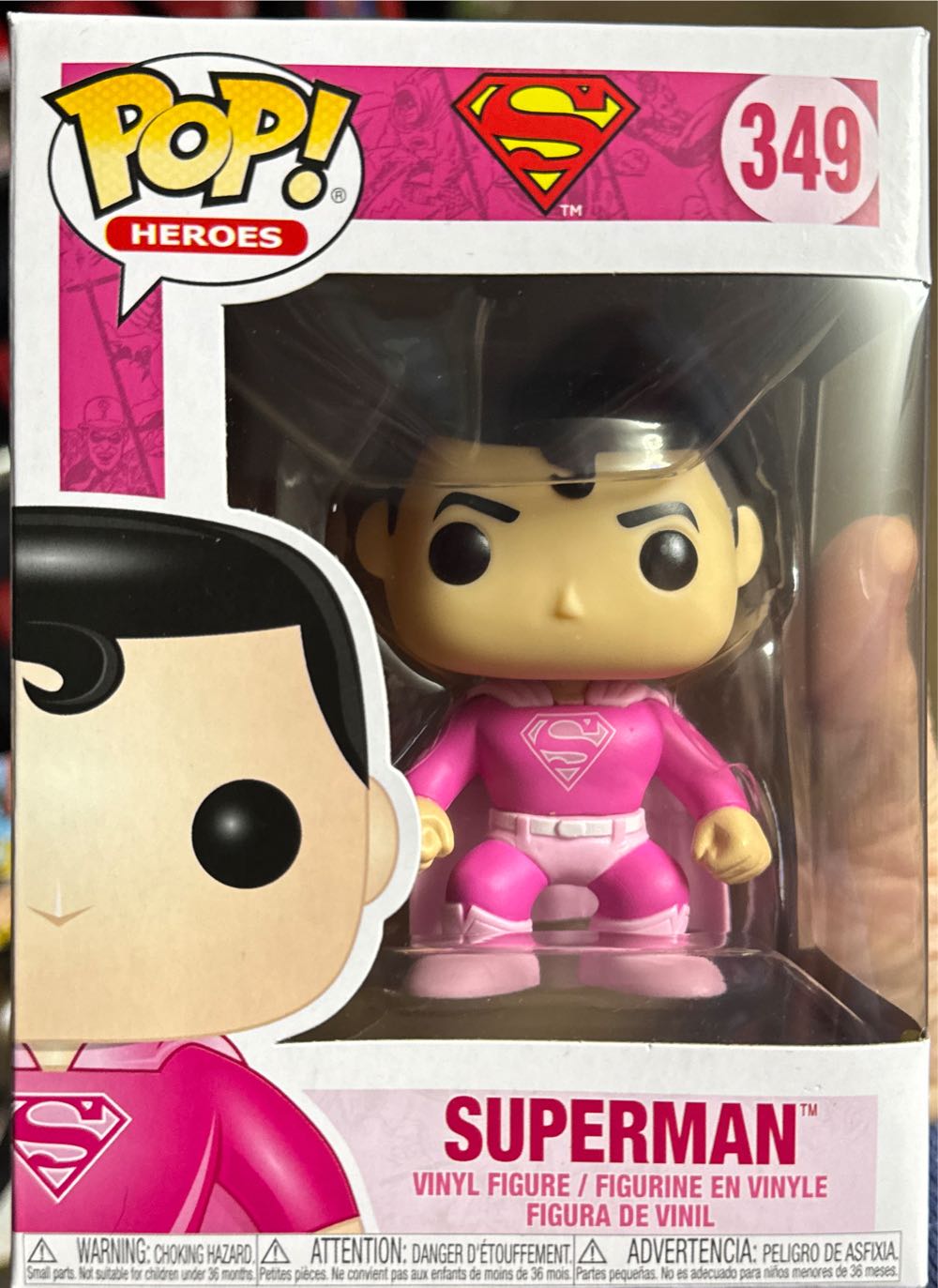 Superman - DC Universe vinyl figure collectible [Barcode 889698499880] - Main Image 4