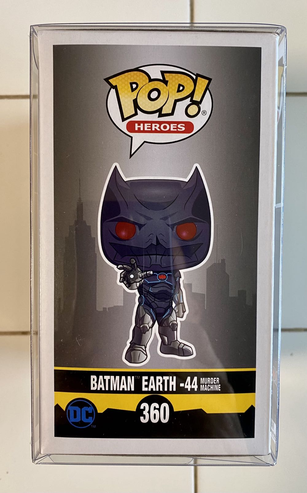 Funko Pop! Heroes Batman: Batman (Murder Machine) # 360 - Batman vinyl figure collectible [Barcode 889698363549] - Main Image 2