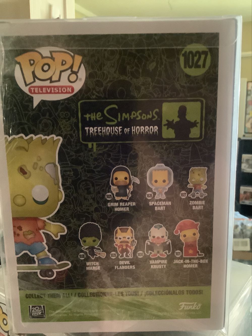 Zombie Bart - The Simpsons vinyl figure collectible [Barcode 889698501392] - Main Image 2