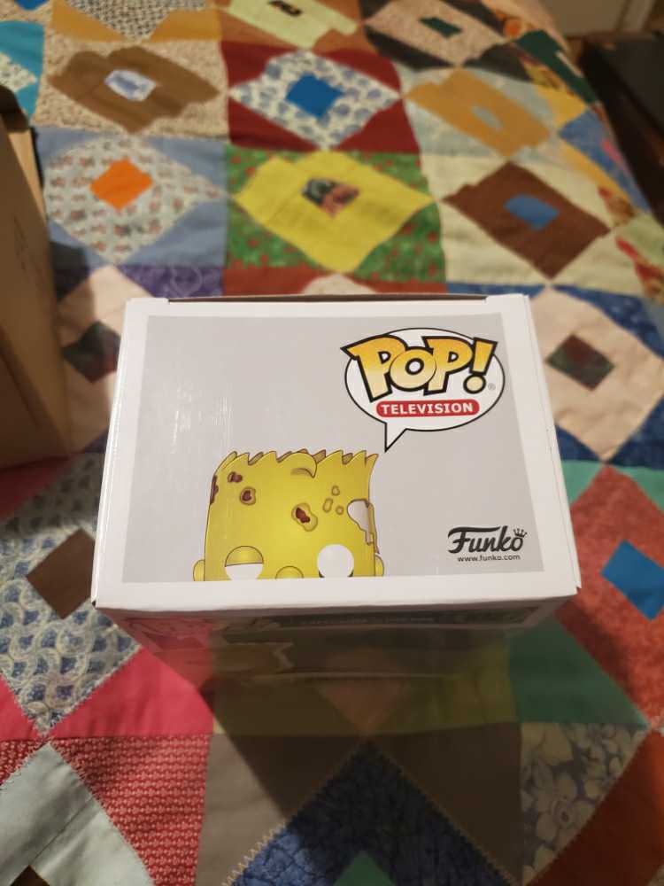 Zombie Bart - The Simpsons vinyl figure collectible [Barcode 889698501392] - Main Image 4