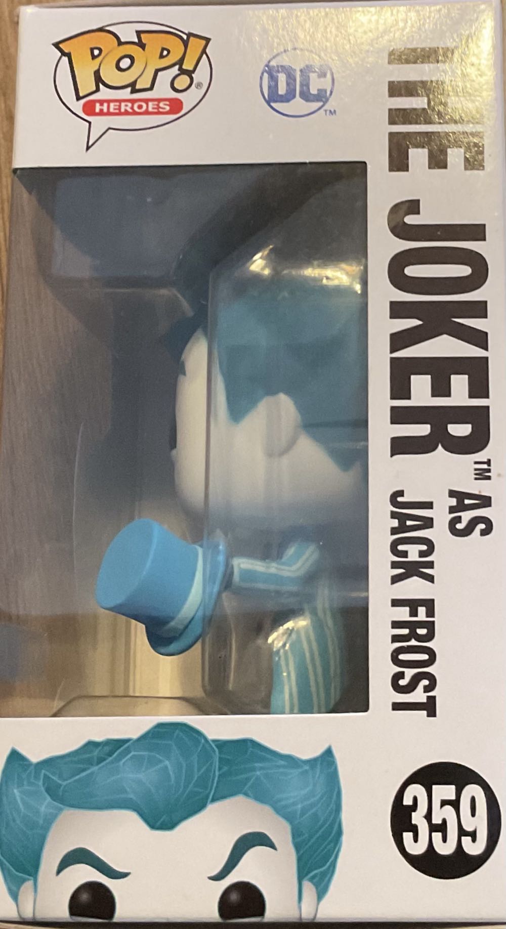 Joker (Jack Frost) - DC Universe vinyl figure collectible [Barcode 889698506557] - Main Image 4