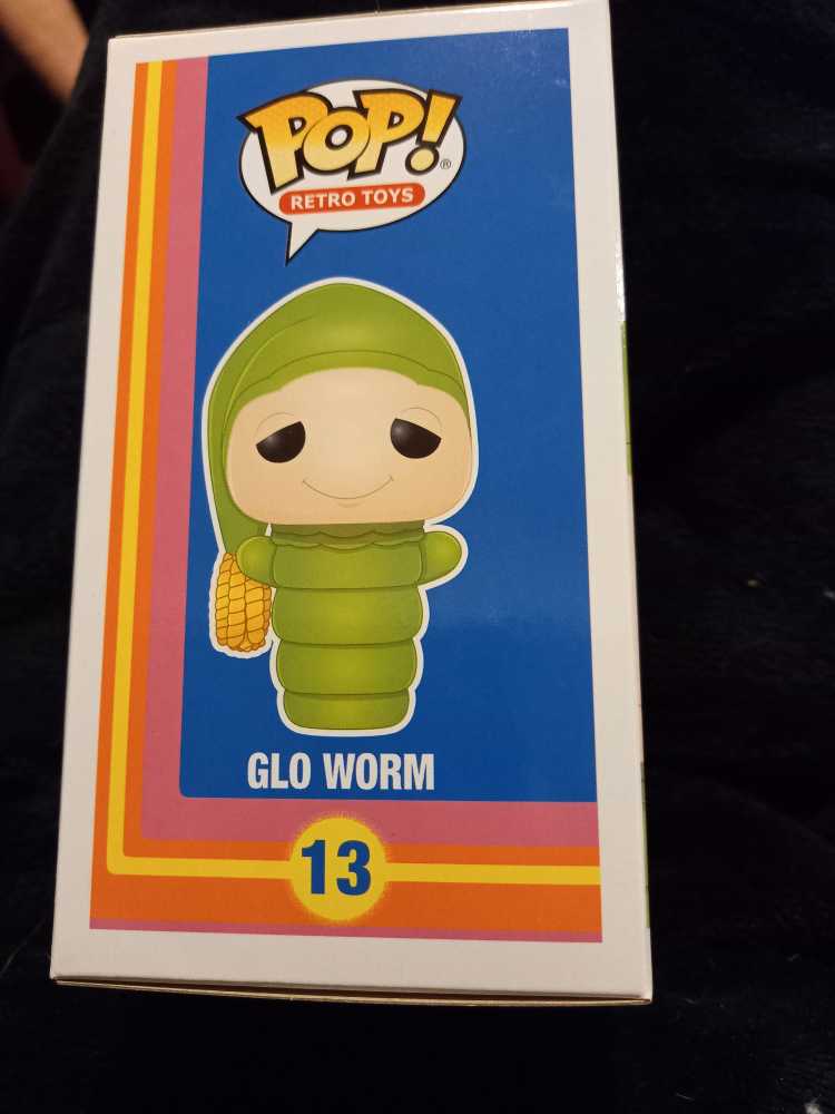 Glo Worm - Glo Worm vinyl figure collectible [Barcode 889698513128] - Main Image 3