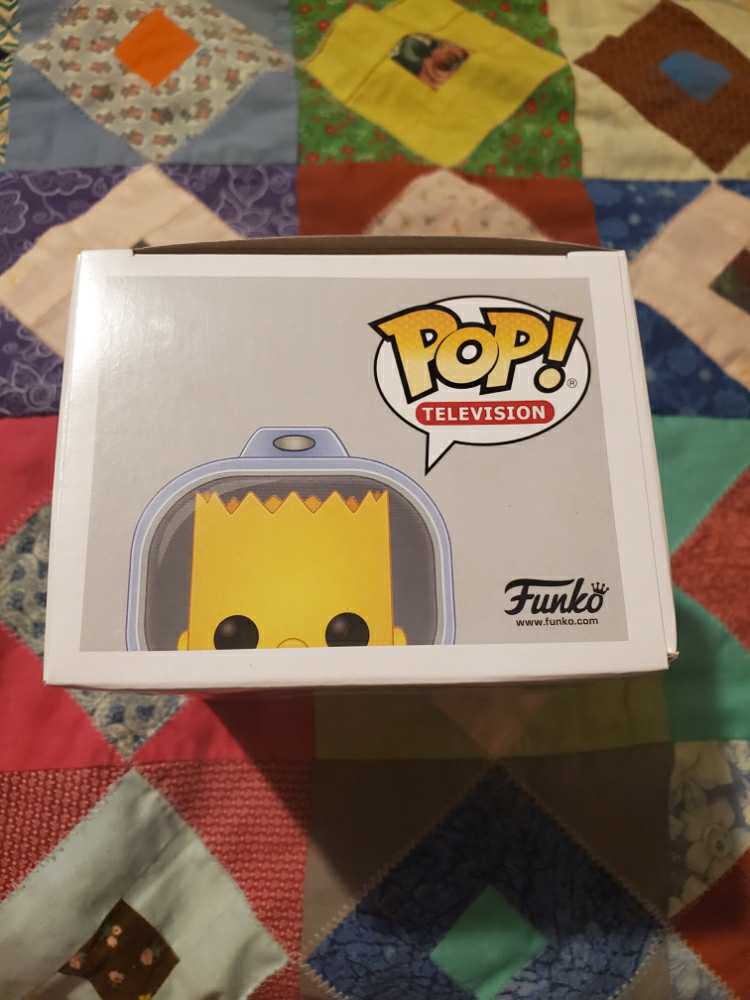 Spaceman Bart - The Simpsons vinyl figure collectible [Barcode 889698501385] - Main Image 4