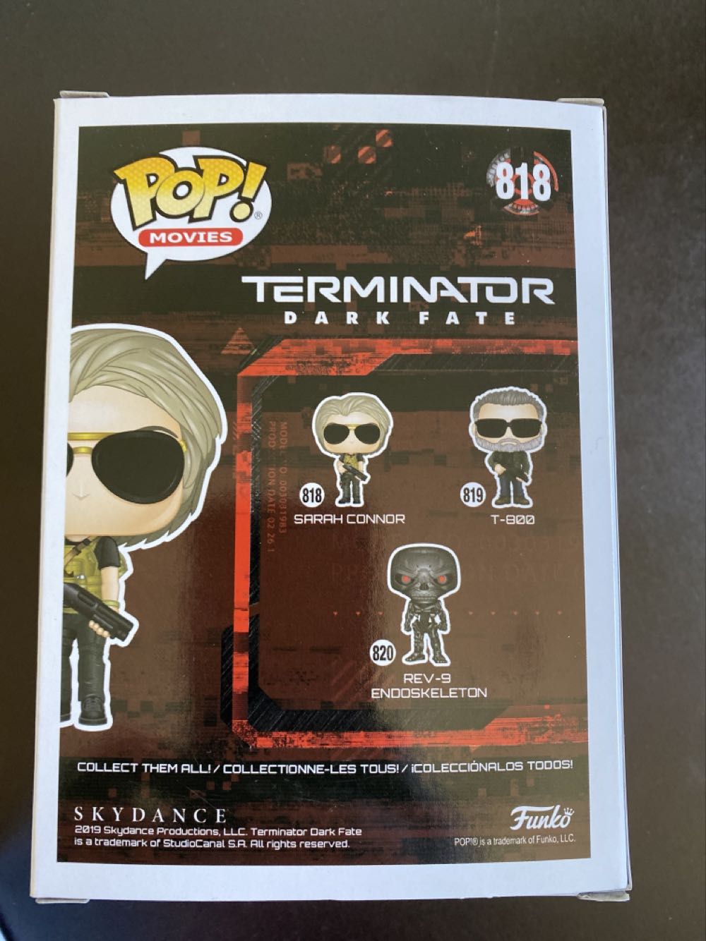 Terminator -818- Sarah Connor - Terminator vinyl figure collectible [Barcode 889698435024] - Main Image 2