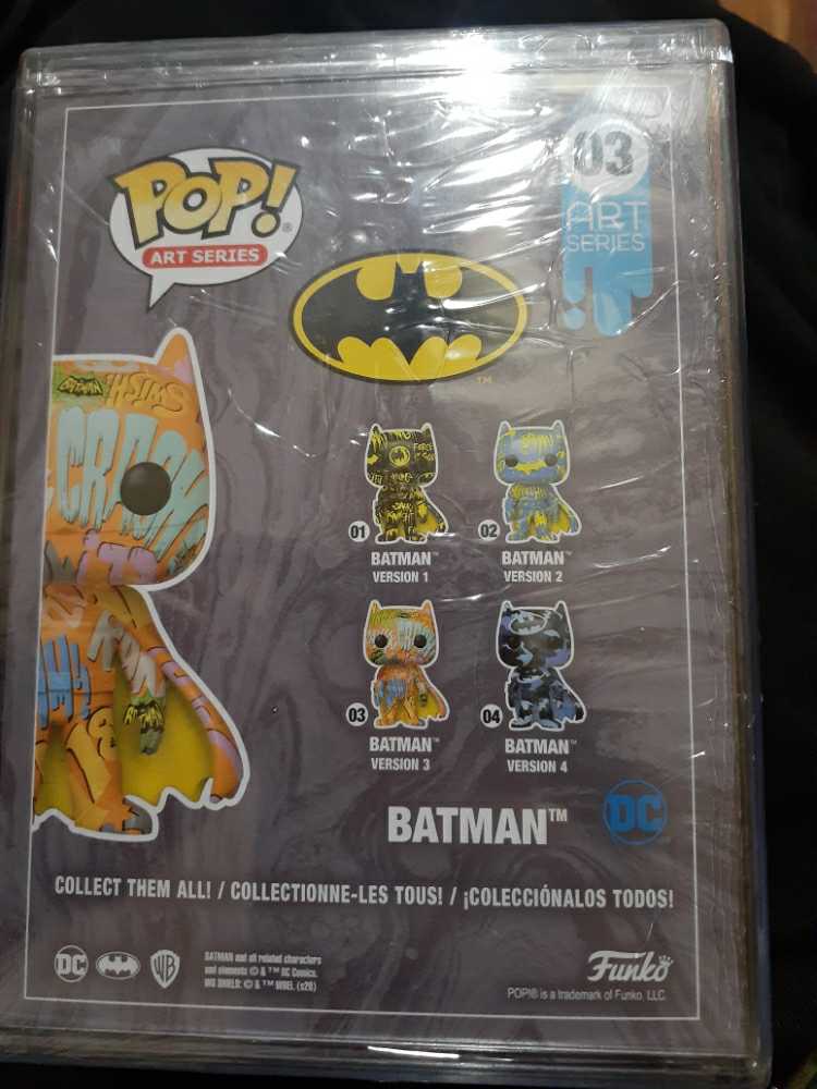 Art Series Batman - Batman # 03 - Batman vinyl figure collectible [Barcode 889698518390] - Main Image 2