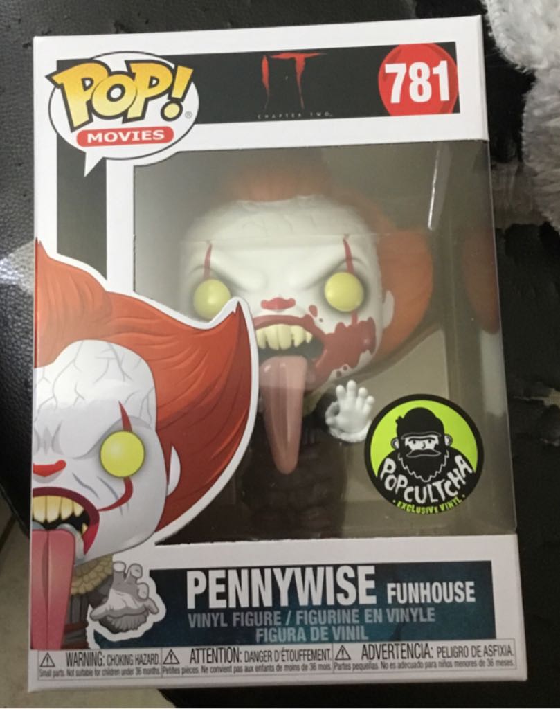 IT: Pennywise (Funhouse)(Bloody) - It vinyl figure collectible [Barcode 889698430715] - Main Image 2