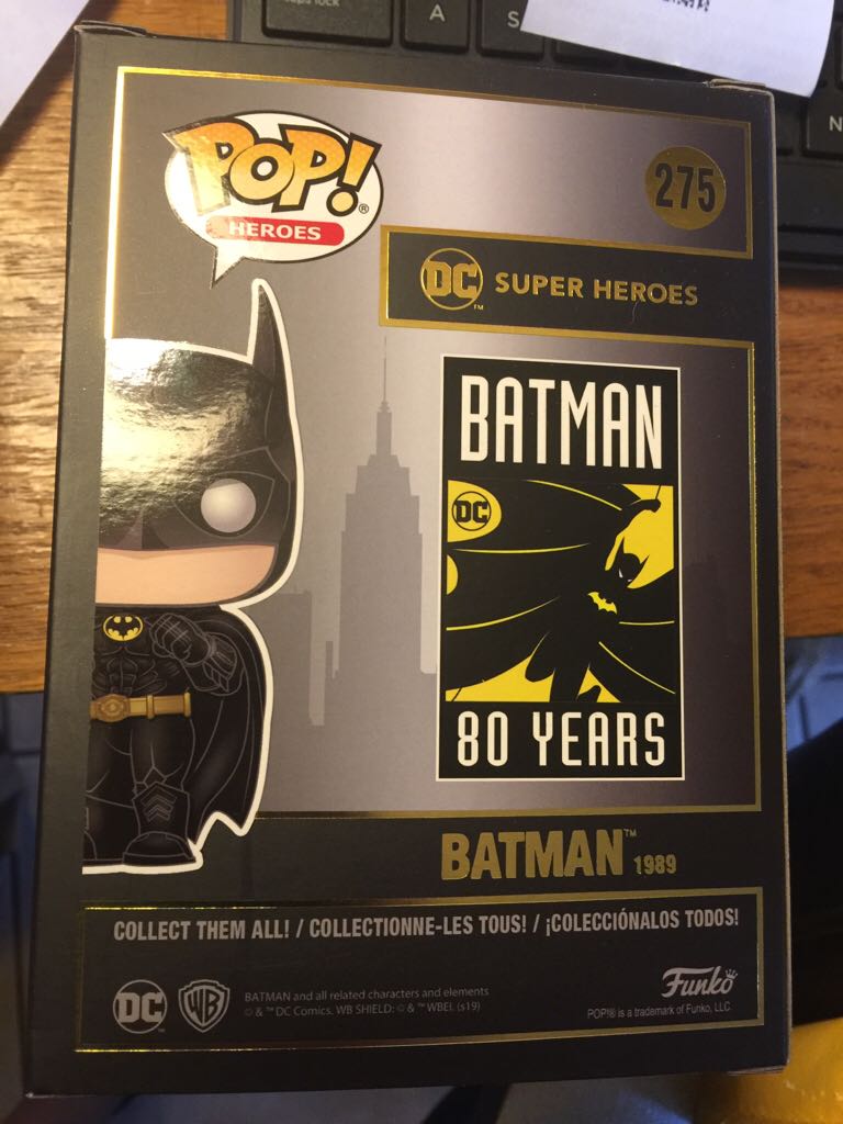 Batman - Batman 1989 - Batman vinyl figure collectible [Barcode 889698391672] - Main Image 2
