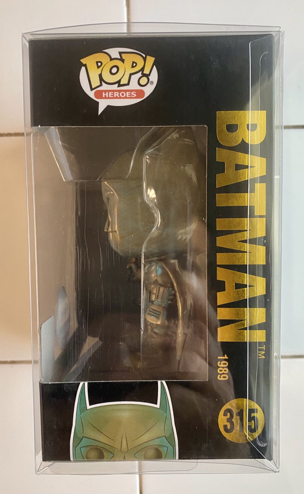 Batman -  Batman 1989 Patina Edition - Batman vinyl figure collectible [Barcode 889698463782] - Main Image 4