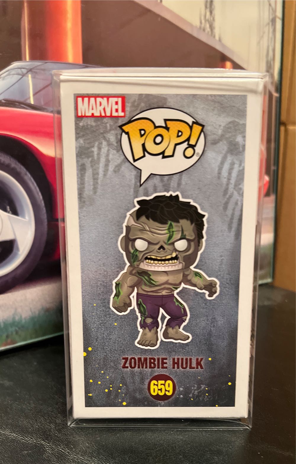 Zombie Hulk  vinyl figure collectible - Main Image 4