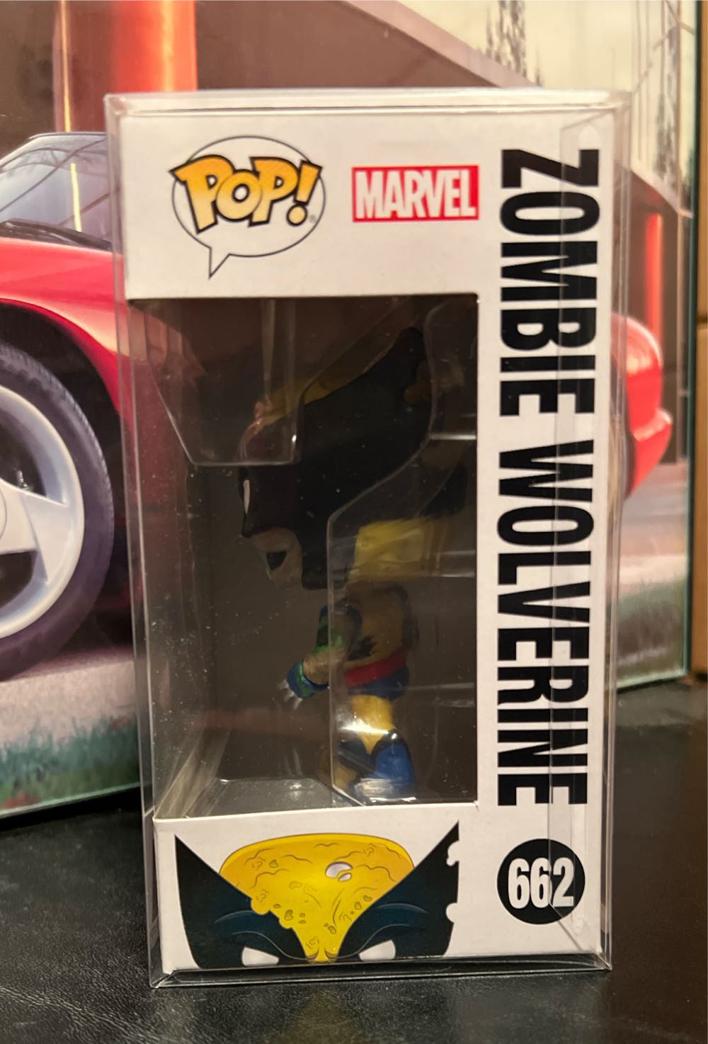 Zombie Wolverine - Zombies vinyl figure collectible - Main Image 4