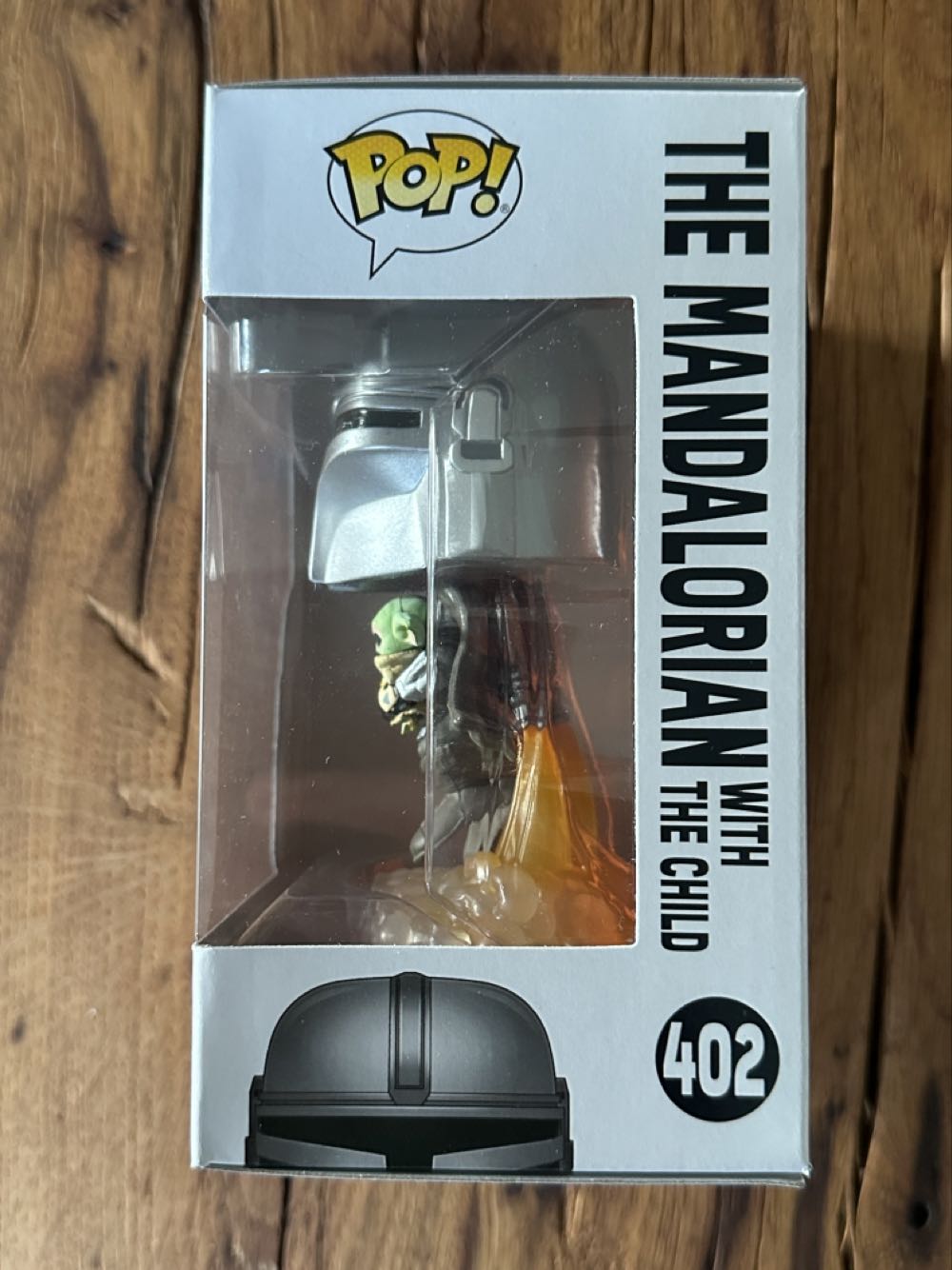 Mandalorian with the Child 402 - Star Wars: The Mandalorian vinyl figure collectible [Barcode 889698509596] - Main Image 4
