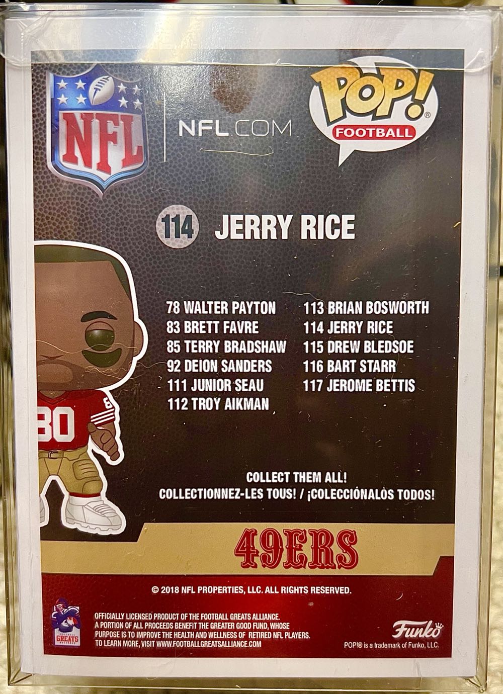 Jerry Rice - NFL vinyl figure collectible [Barcode 889698333078] - Main Image 3