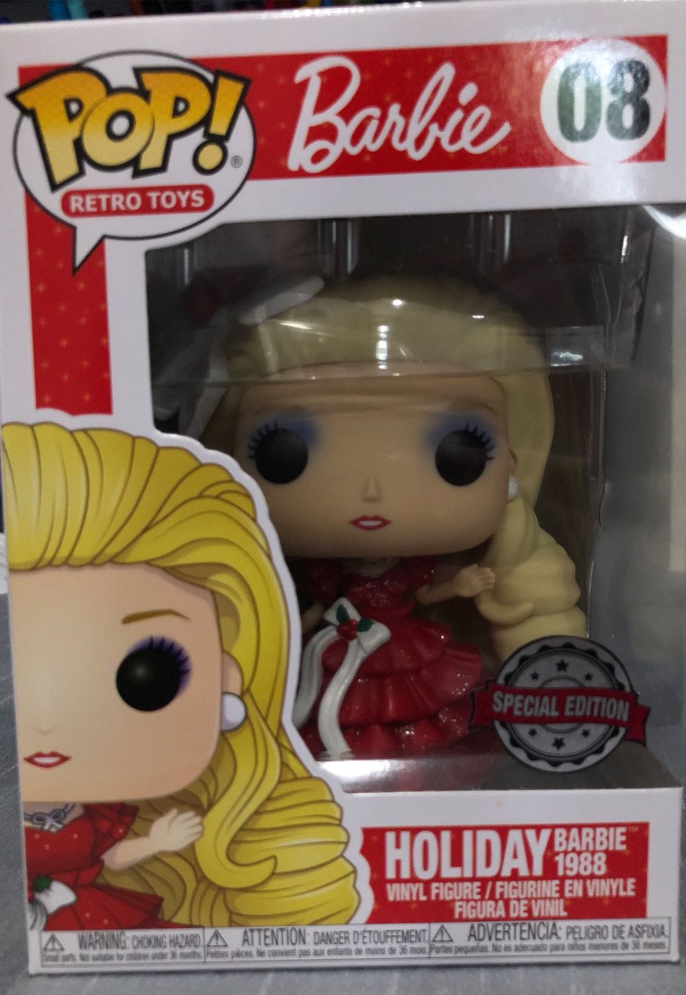 Barbie: Holiday 1988 - Barbie vinyl figure collectible [Barcode 889698509732] - Main Image 2