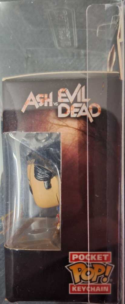 Funko Pocket Pop Keychain Ash Vs. Evil Dead Ash Exclusive! - Evil Dead vinyl figure collectible [Barcode 889698311953] - Main Image 4