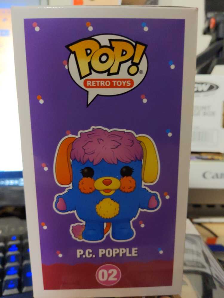 P.C. Popple  vinyl figure collectible [Barcode 889698513197] - Main Image 2