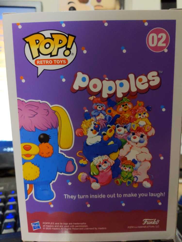 P.C. Popple  vinyl figure collectible [Barcode 889698513197] - Main Image 3