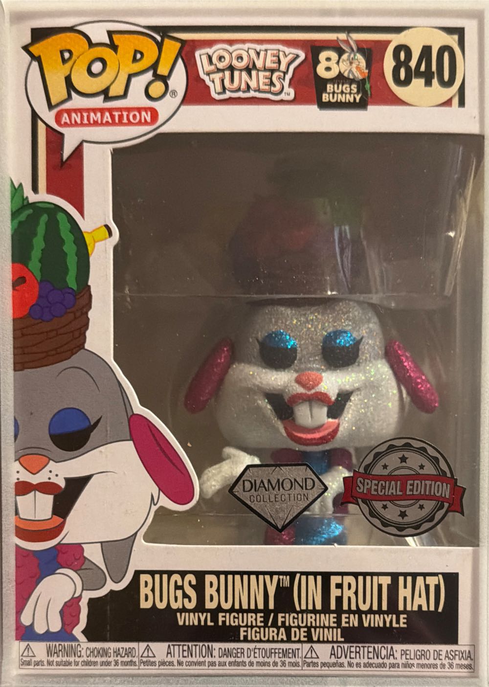 Looney Tunes -840- Bugs Bunny (in Fruit Hat) - Looney Tunes vinyl figure collectible [Barcode 889698517317] - Main Image 4