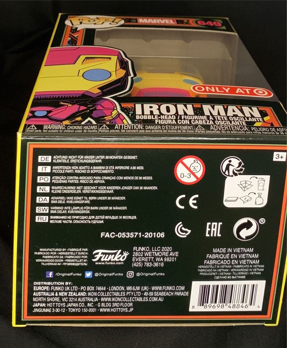 Iron Man 10€ - Marvel Universe vinyl figure collectible [Barcode 889698488464] - Main Image 3