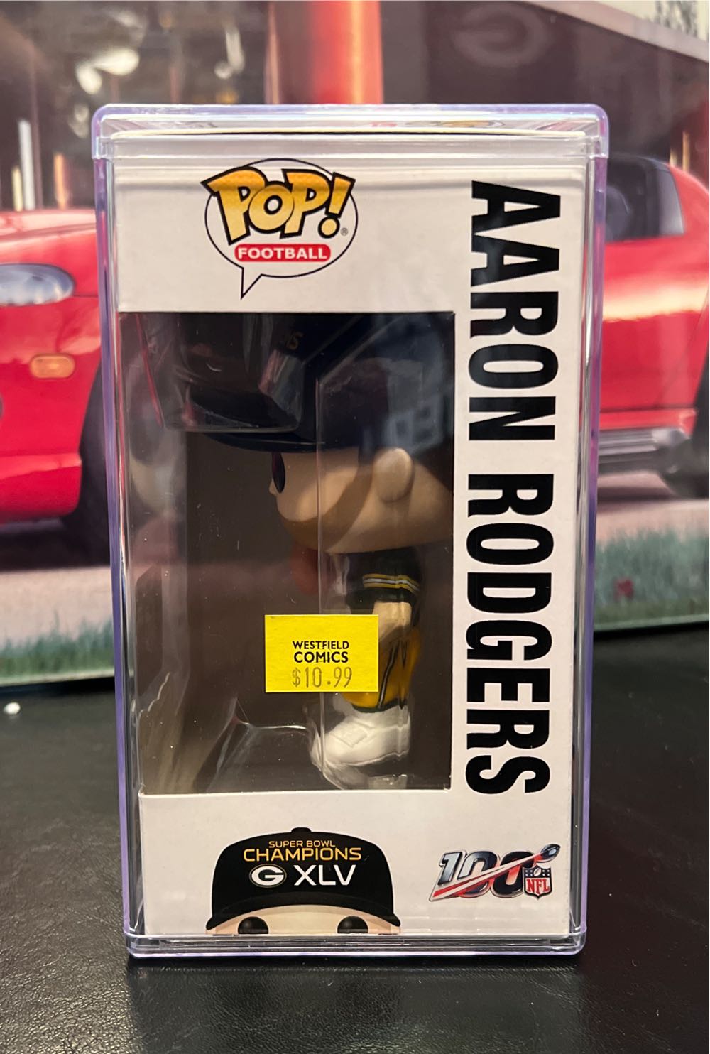 AARON RODGERS  vinyl figure collectible [Barcode 889698446587] - Main Image 3
