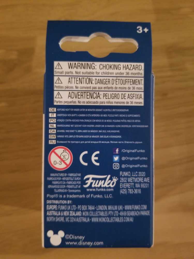 ~ Peter Pan - Disney vinyl figure collectible [Barcode 889698513777] - Main Image 2