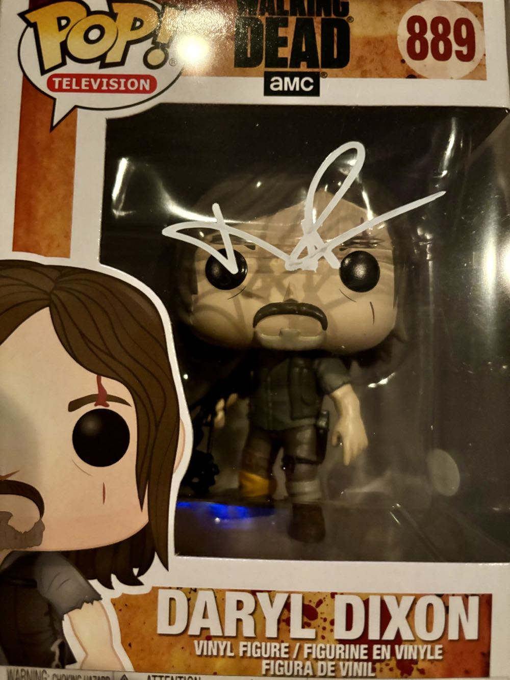 Daryl Dixon - The Walking Dead vinyl figure collectible - Main Image 2