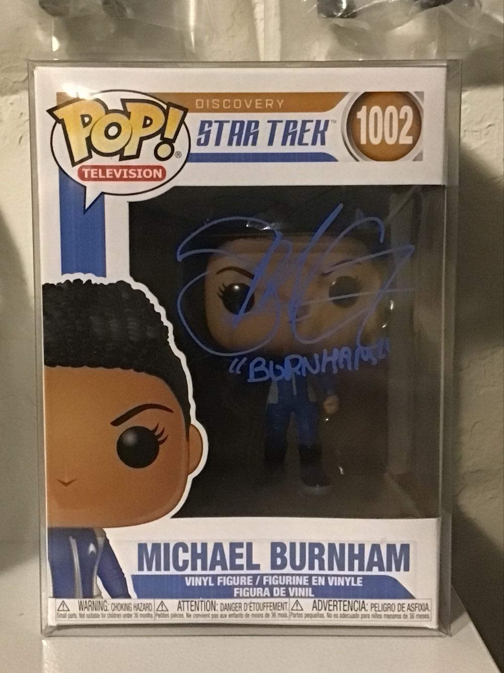 Michael Burnham - Star Trek vinyl figure collectible [Barcode 889698477437] - Main Image 2