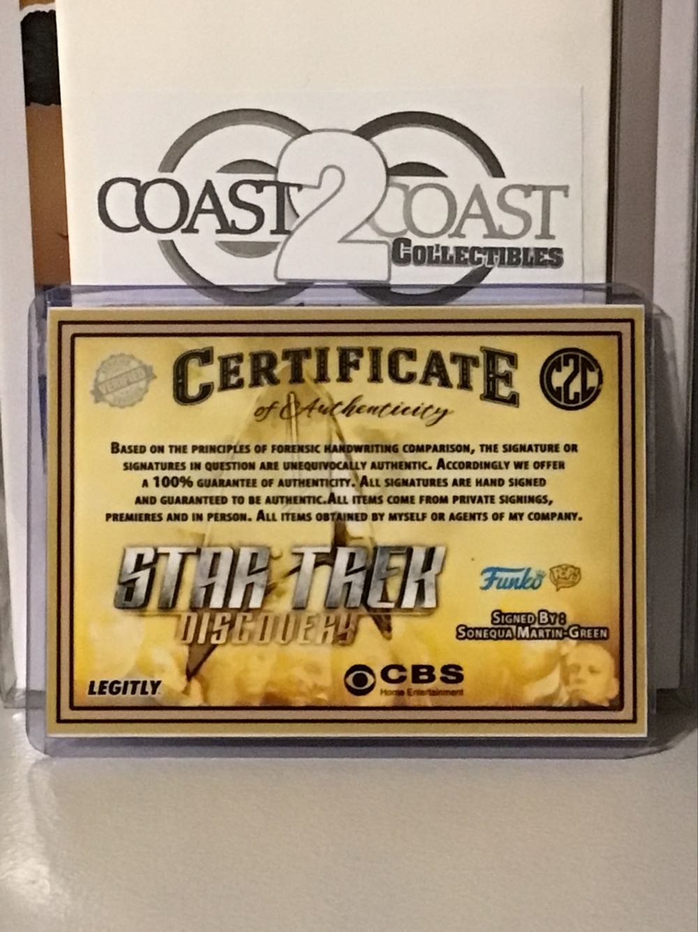 Michael Burnham - Star Trek vinyl figure collectible [Barcode 889698477437] - Main Image 3