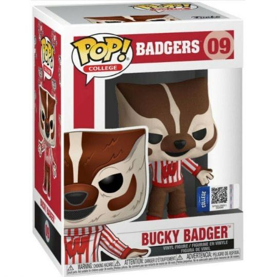 Bucky Badger  vinyl figure collectible [Barcode 889698444224] - Main Image 2