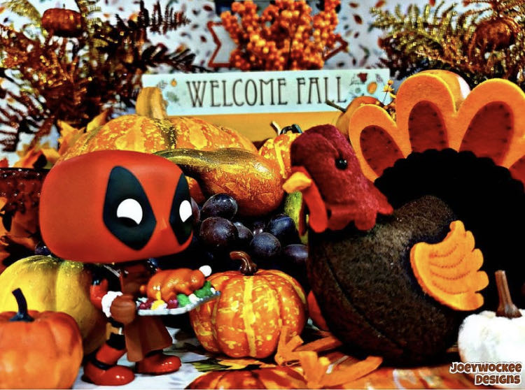 Deadpool (Supper Hero) - Deadpool vinyl figure collectible - Main Image 4