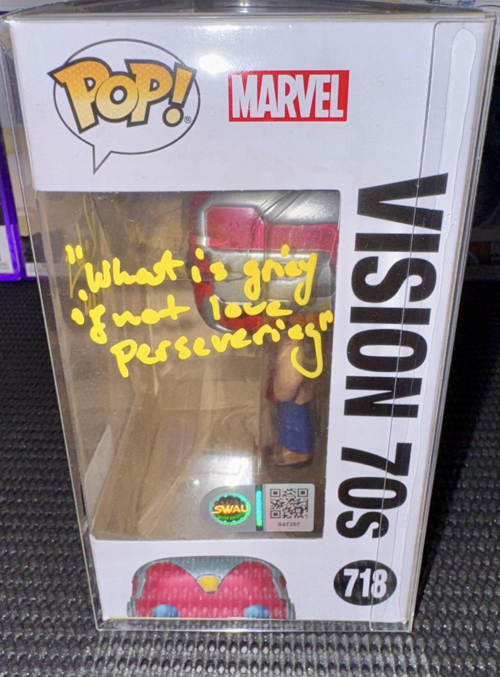 Vision (70’s) - Marvel Universe vinyl figure collectible [Barcode 889698520478] - Main Image 4
