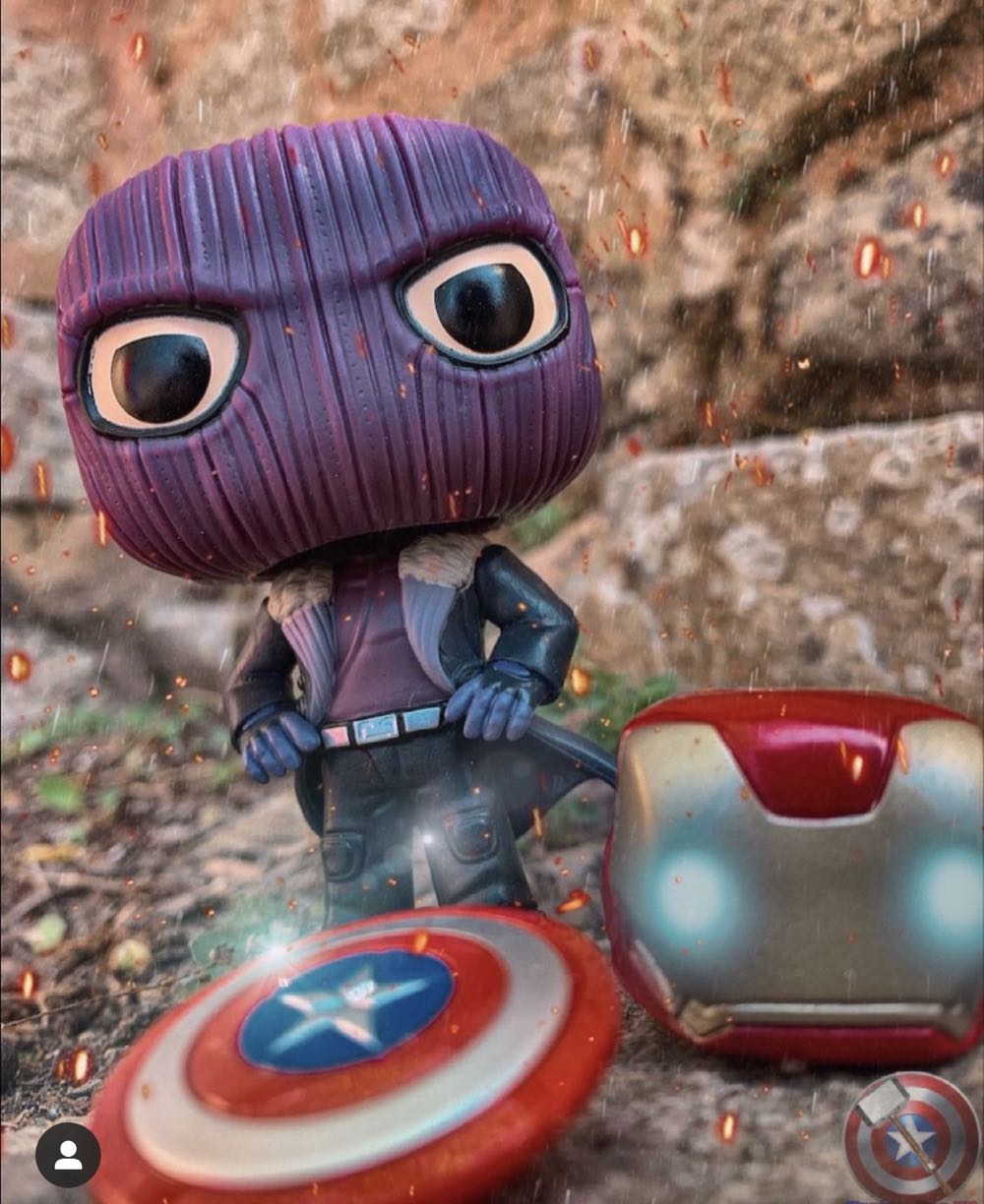 The Falcon And The Winter Soldier: Baron Zemo - Marvel Universe vinyl figure collectible [Barcode 889698516266] - Main Image 3