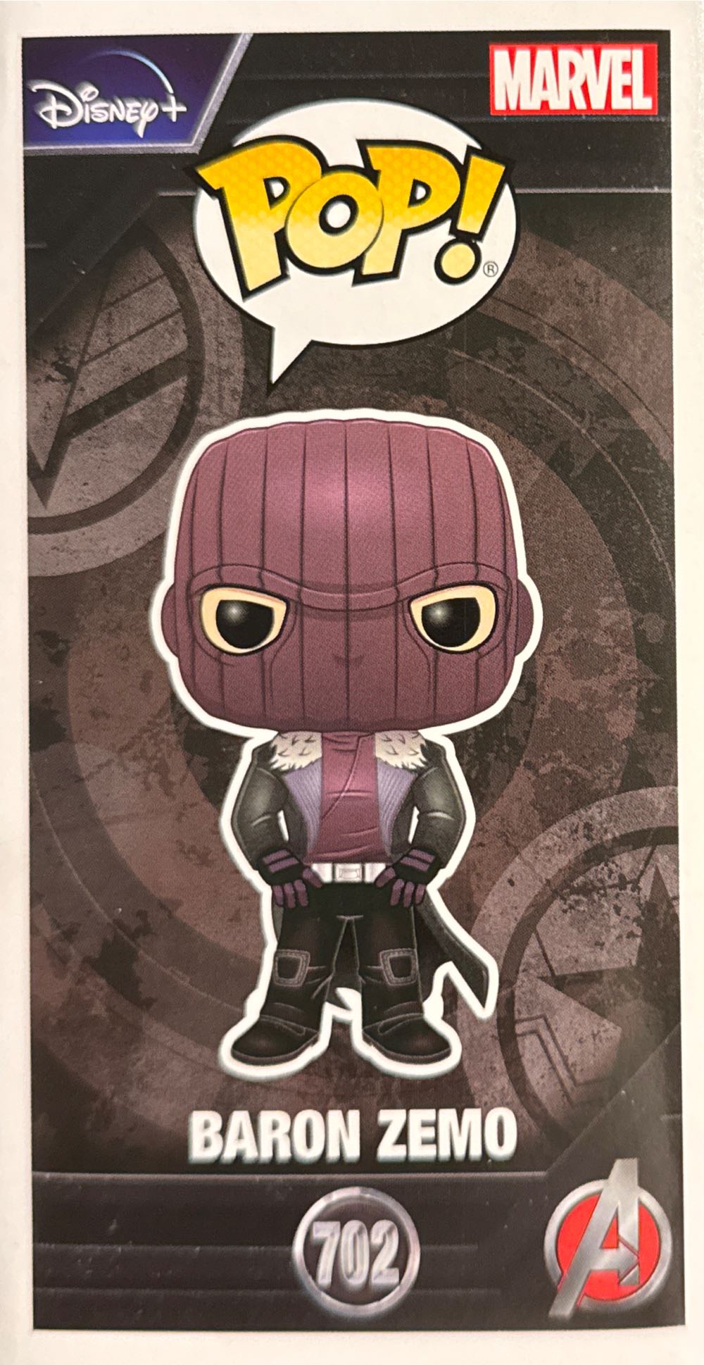 The Falcon And The Winter Soldier: Baron Zemo - Marvel Universe vinyl figure collectible [Barcode 889698516266] - Main Image 4