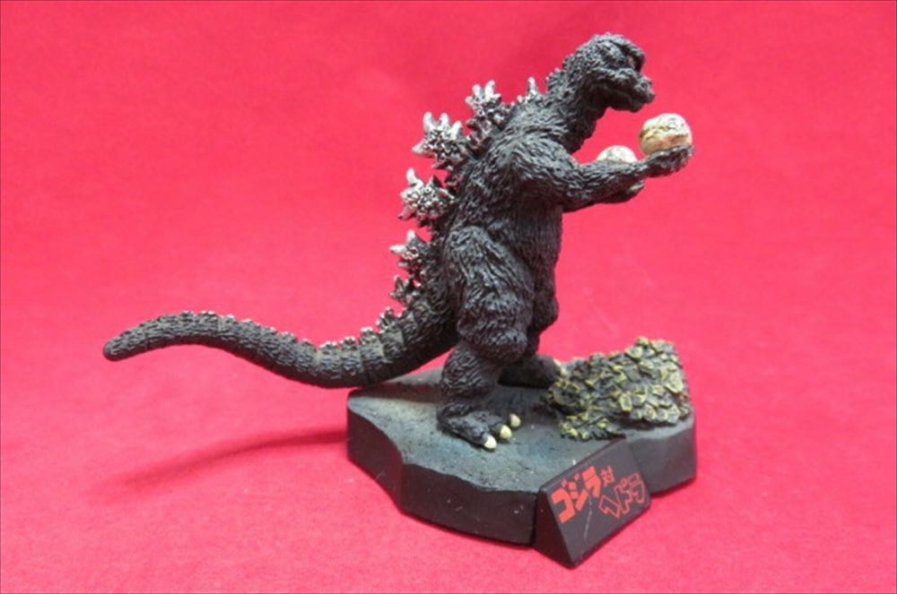 Godzilla ( Bandai / Complete Works 2nd / 1967 ) - Godzilla vinyl figure collectible [Barcode 4543112287397] - Main Image 4
